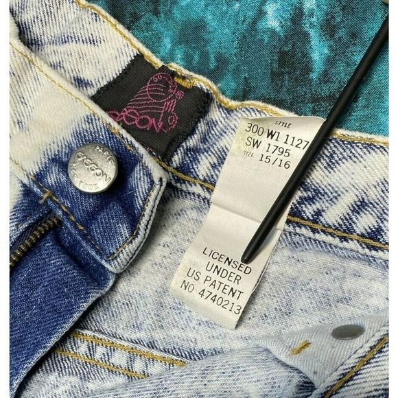 Vintage Sasson Jean Shorts 80s 90s 15/16 Acid Wash - Picture 3 of 3